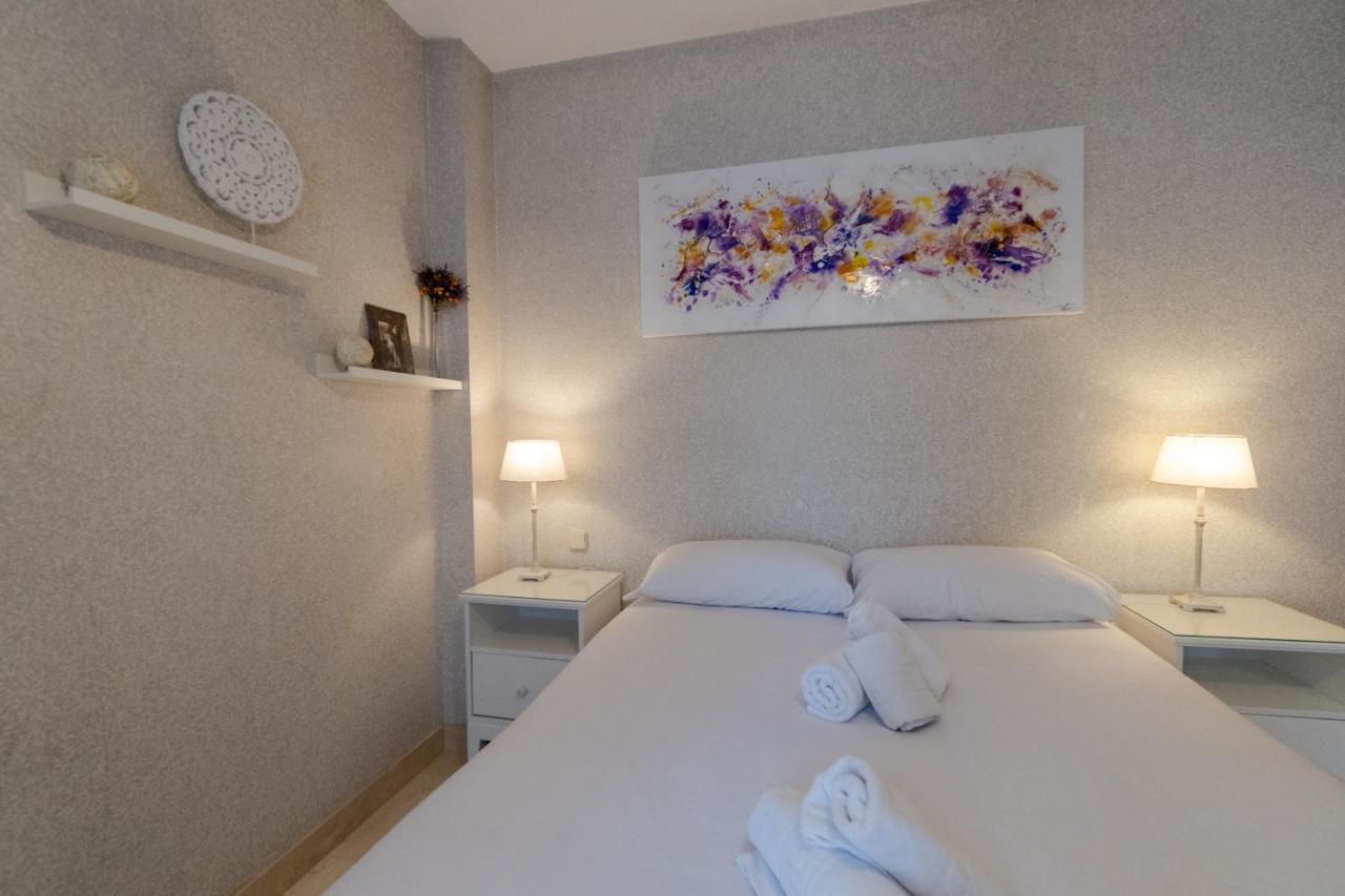 Rentalsevilla A Un Minuto De La Campana Appartement